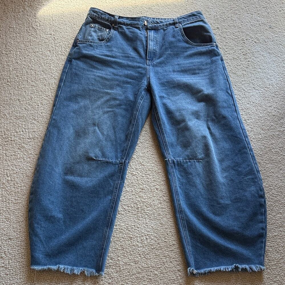 Wide Leg Flare Jeans in Medium Blue - Casual Women's Denim